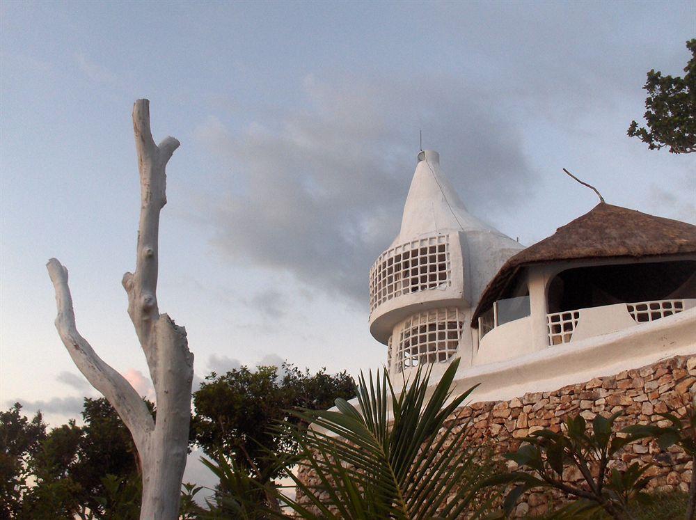 Al Faro Cosmio Hotel Palawan Busuanga Bagian luar foto